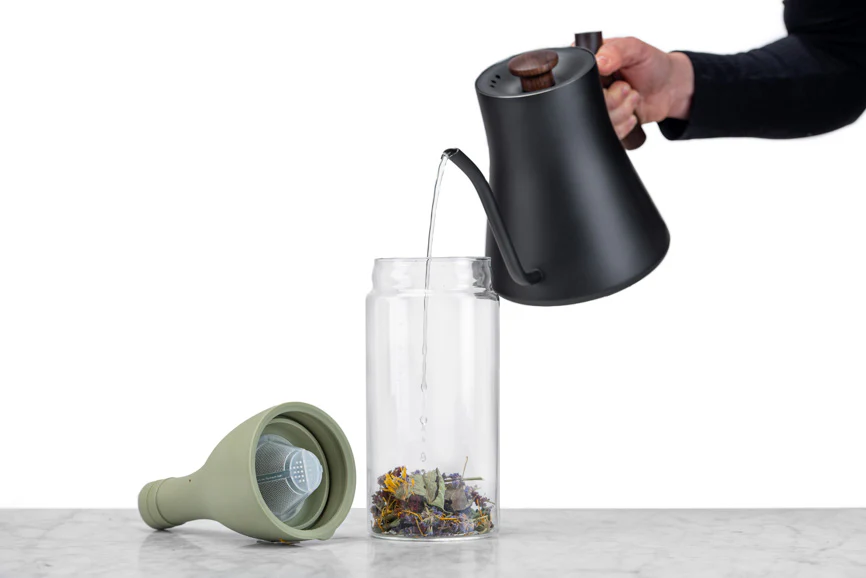 Aisne Cold Brew Tea Bottle - Image 3