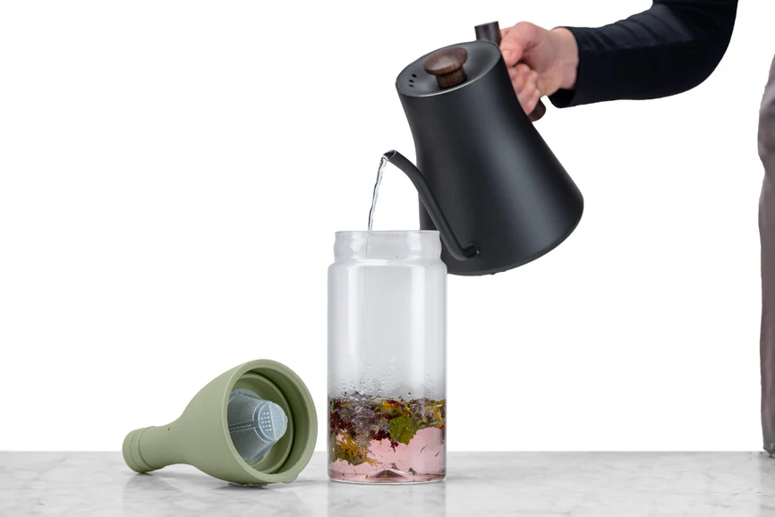 Aisne Cold Brew Tea Bottle - Image 4