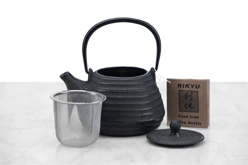 Cast Iron Beehive Tea Pot - Image 2